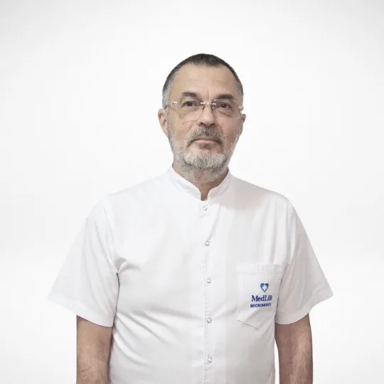 MedLife Târgu Neamț 18 Andrei Sorin